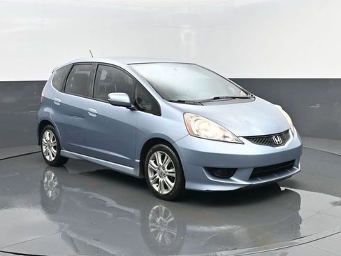 Used 2011 Honda Fit Sport image 3