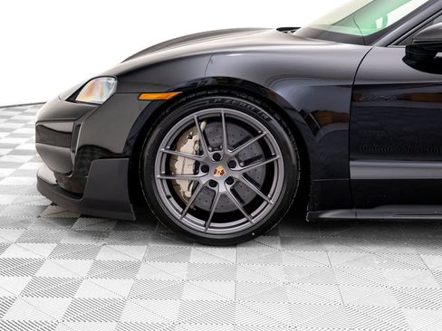 New 2026 Porsche Taycan GTS AWD/4WD image 37