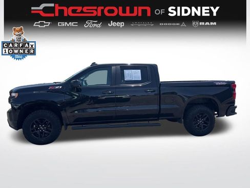 Used 2020 Chevrolet Silverado 1500 LT Trail Boss w/ Convenience Package AWD/4WD image 2