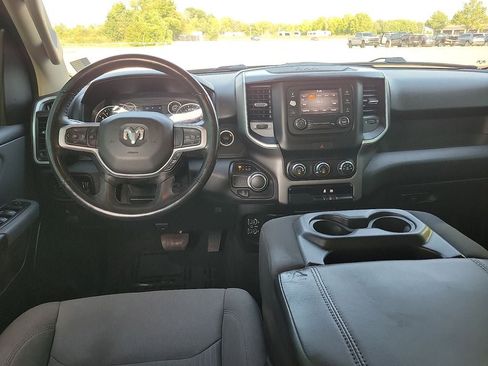 Used 2020 RAM 1500 Big Horn RWD image 10