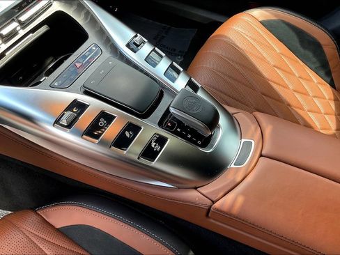 Used 2021 Mercedes-Benz AMG GT 43 image 18
