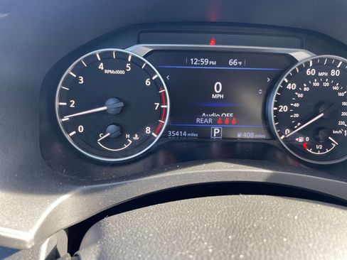 Used 2025 Nissan Altima 2.5 SV image 39