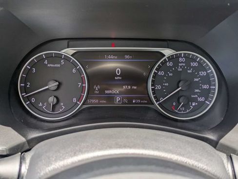 Used 2024 Nissan Sentra SV FWD image 26