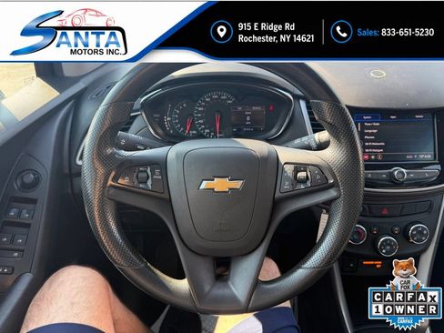 Used 2020 Chevrolet Trax LT FWD image 6