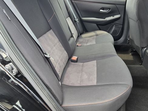 Used 2023 Nissan Sentra SR w/ Trunk Package FWD image 17