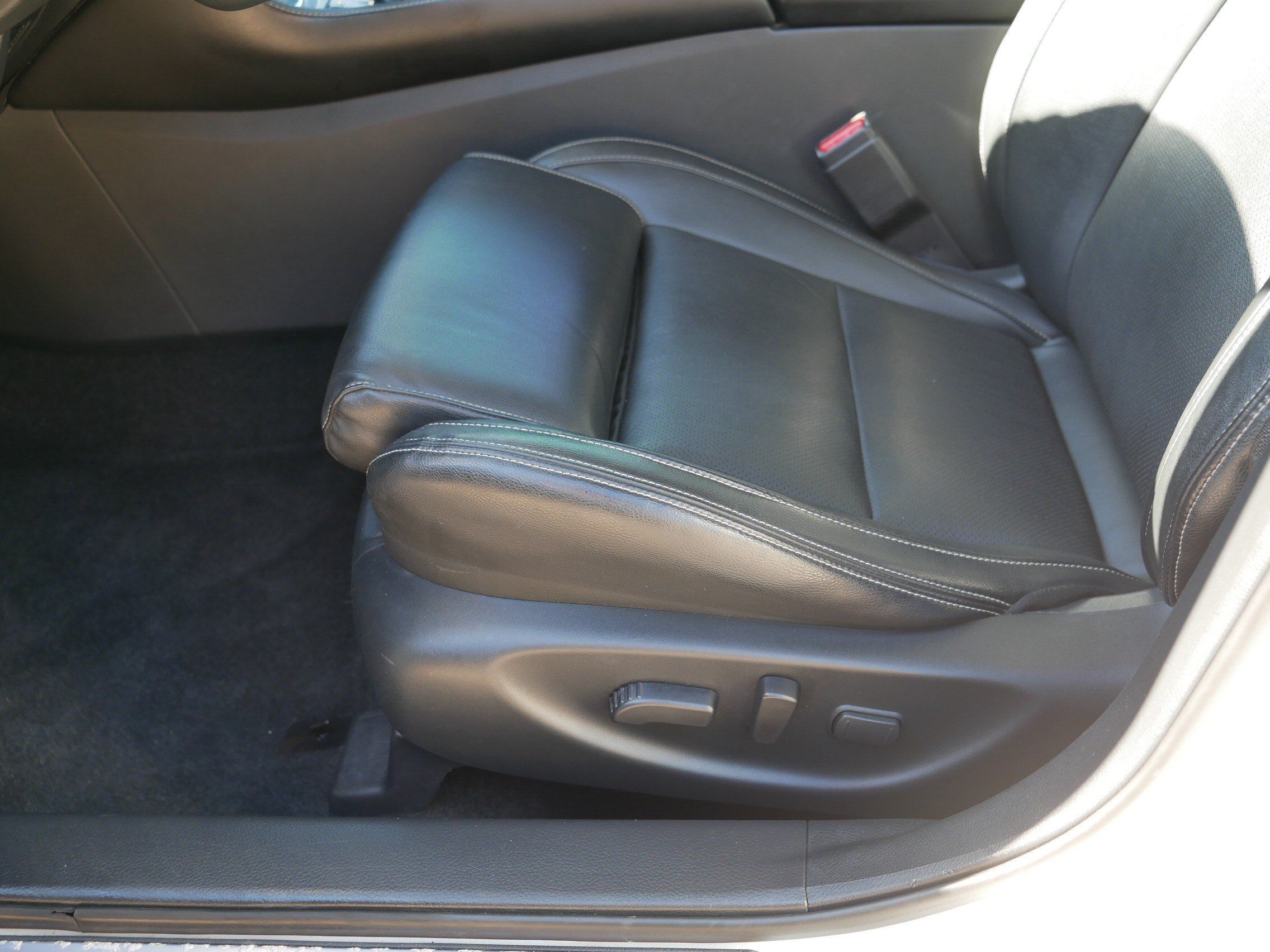 Certified 2018 Nissan Maxima 3.5 SL FWD image 20