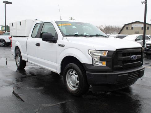 Used 2017 Ford F150 XL w/ XL Power Equipment Group image 3