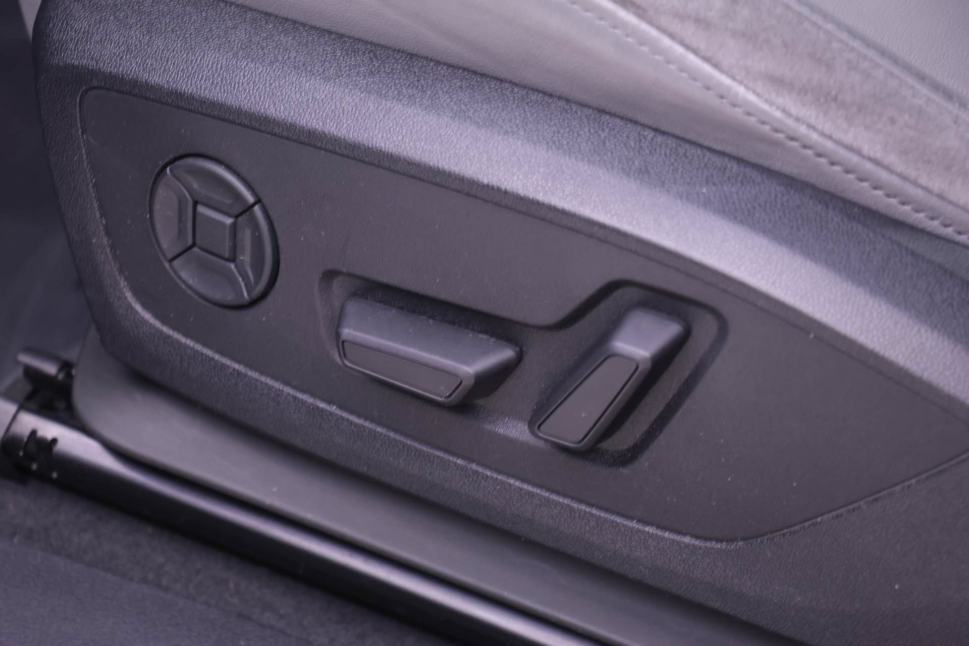 Used 2019 Audi Q3 2.0T Prestige AWD/4WD image 20