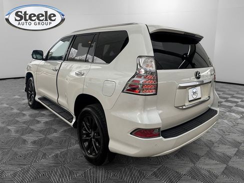 Used 2023 Lexus GX 460 Premium image 3