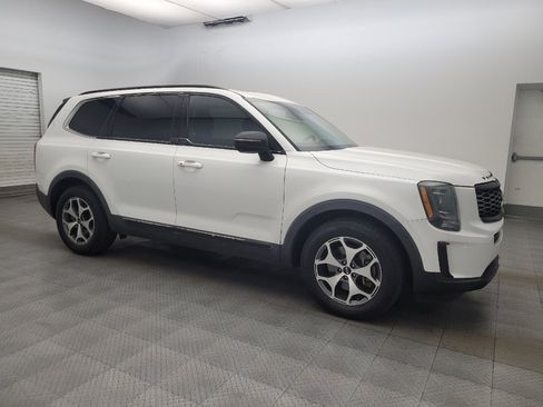 Used 2020 Kia Telluride EX FWD image 11