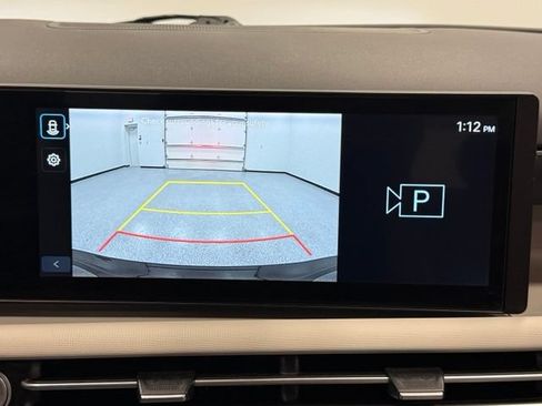 Used 2025 Hyundai Tucson SE FWD image 27