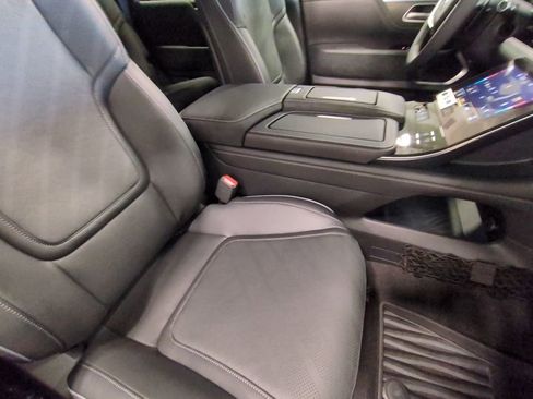 New 2026 INFINITI QX80 Luxe w/ Cargo Package AWD/4WD image 23