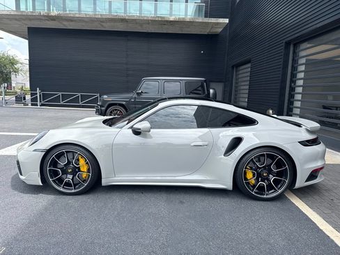 Certified 2022 Porsche 911 Turbo S AWD/4WD image 2