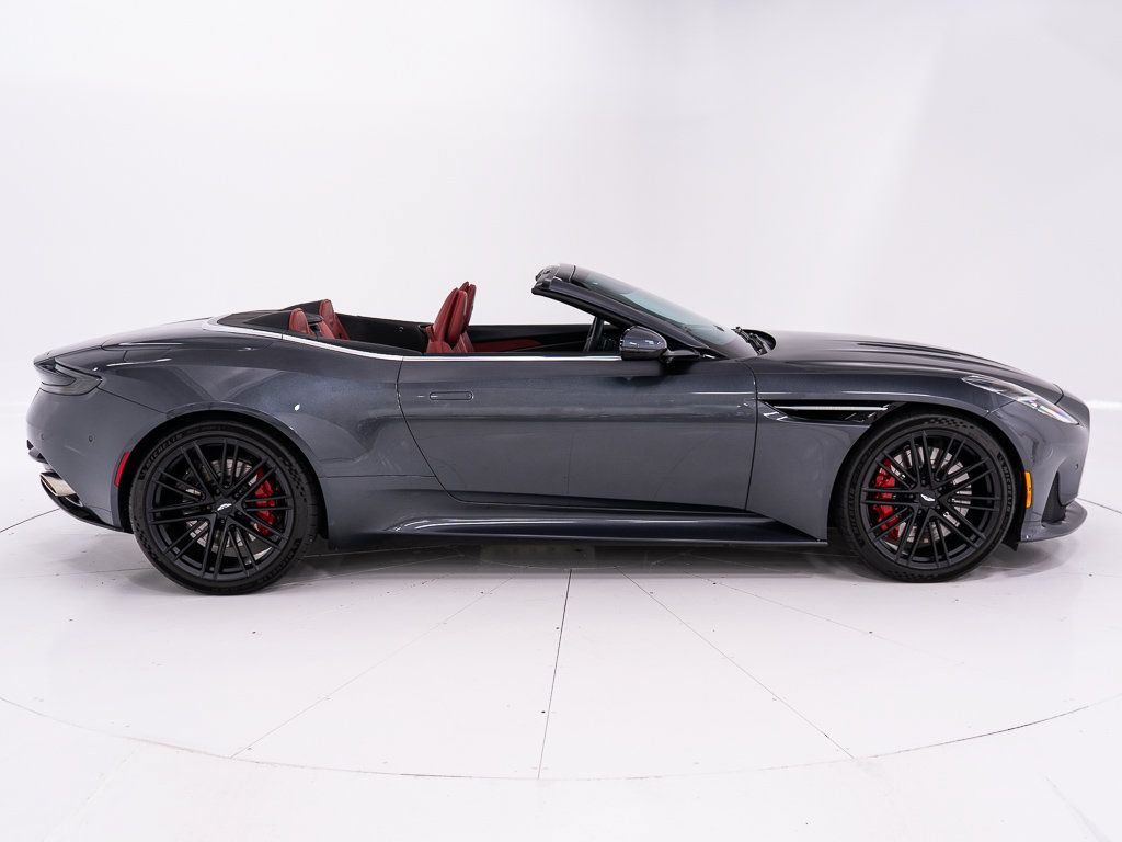 Used 2025 Aston Martin DB12 Convertible RWD image 6