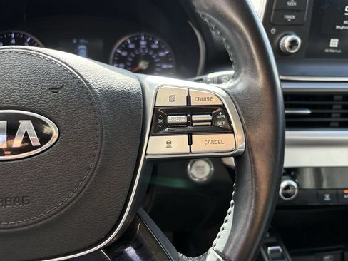 Certified 2021 Kia Telluride S FWD image 17