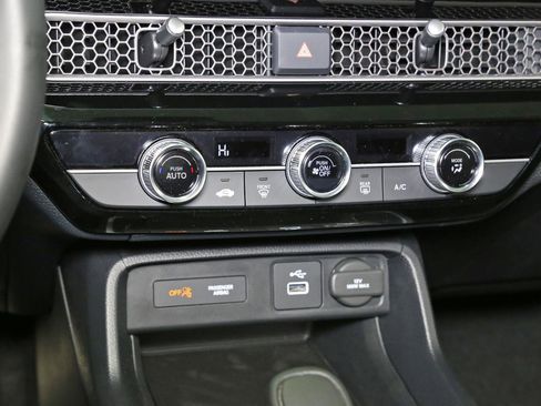 Certified 2024 Honda Civic Sport image 10