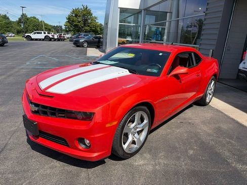 Used 2010 Chevrolet Camaro SS w/ RS Package RWD image 2