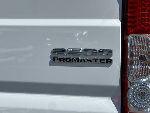 Used 2023 RAM ProMaster 2500 FWD image 25