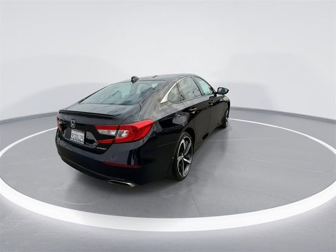 Used 2022 Honda Accord Sport image 12