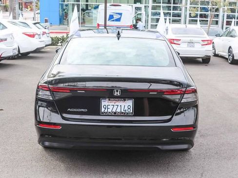 Used 2023 Honda Accord EX image 6
