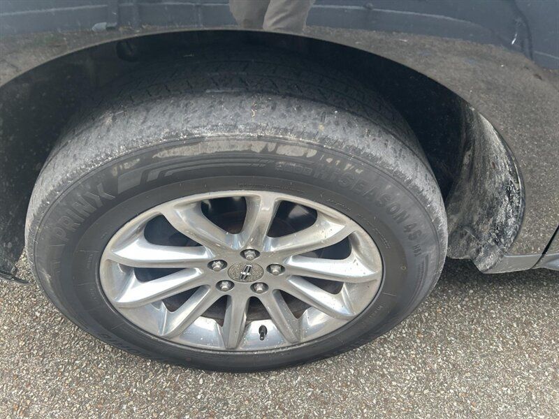 Used 2013 Lincoln MKX AWD image 28