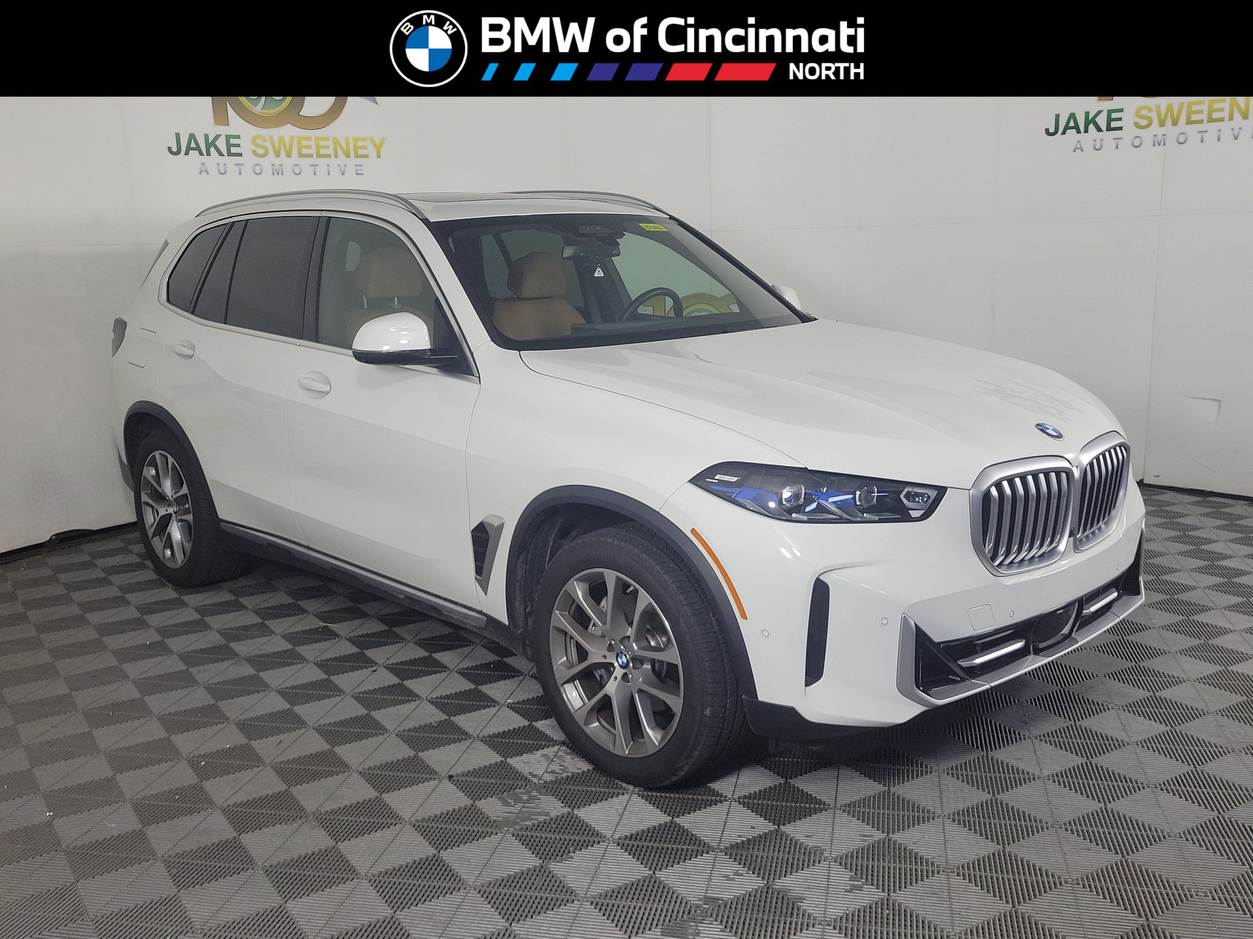 Certified 2026 BMW X5 xDrive40i AWD/4WD image 1