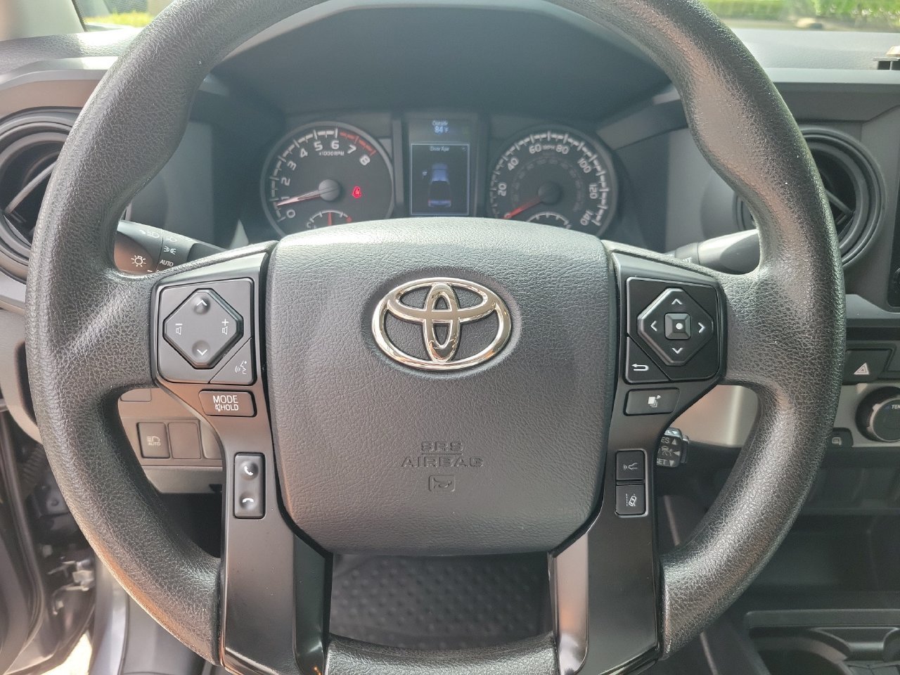 Used 2022 Toyota Tacoma SR AWD/4WD image 19