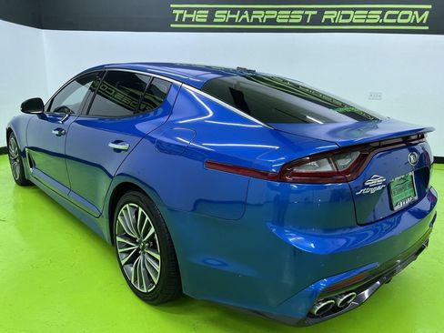 Used 2018 Kia Stinger RWD image 7
