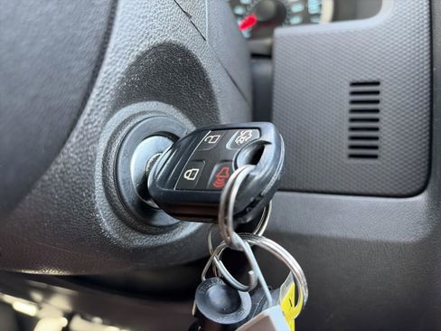 Used 2012 Ford Escape Limited image 29