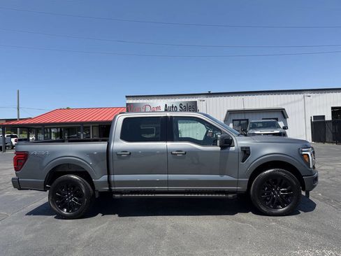 Used 2025 Ford F150 Lariat AWD/4WD image 1