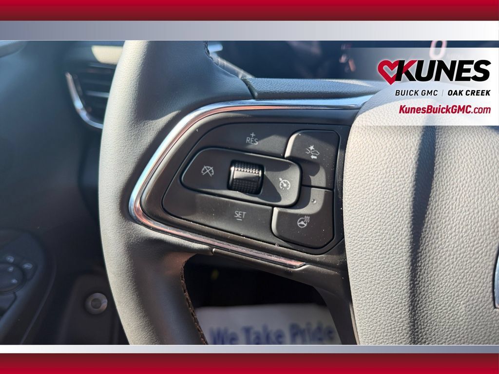Used 2026 Buick Envista Sport Touring w/ Convenience I Package FWD image 17