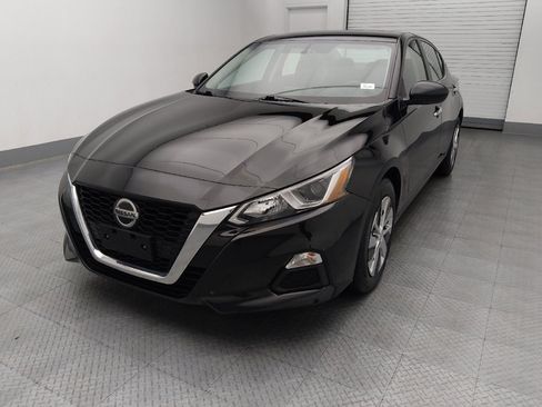 Used 2020 Nissan Altima 2.5 S AWD/4WD image 15