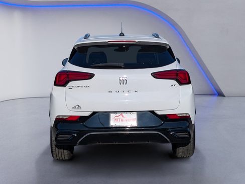 Used 2024 Buick Encore GX Sport Touring image 7