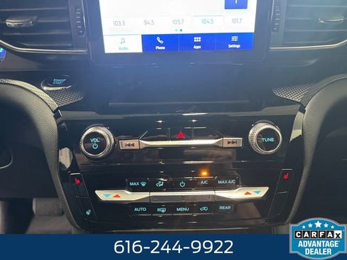 Used 2023 Ford Explorer ST w/ ST High-Performance Pack AWD/4WD image 3