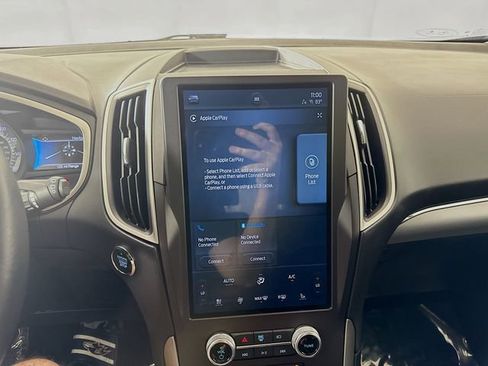 Used 2021 Ford Edge SEL w/ Convenience Package image 14