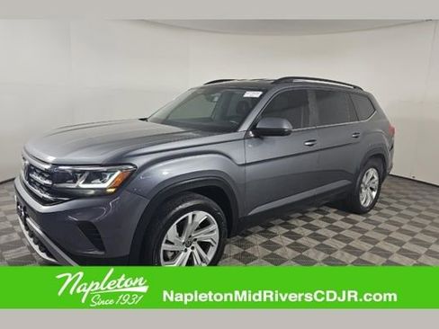 Used 2023 Volkswagen Atlas SE image 1
