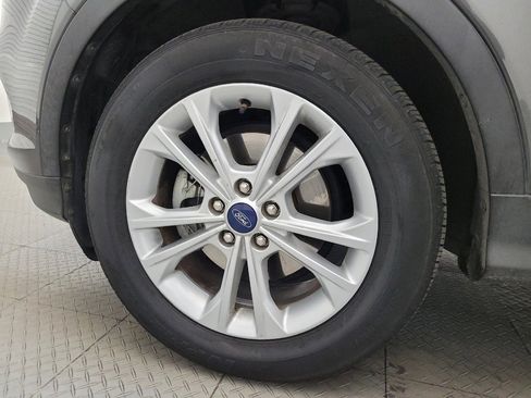 Used 2018 Ford Escape SEL image 31