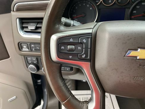 Used 2021 Chevrolet Tahoe LT w/ Luxury Package AWD/4WD image 17