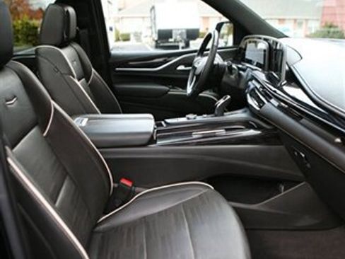 Used 2023 Cadillac Escalade Sport image 25