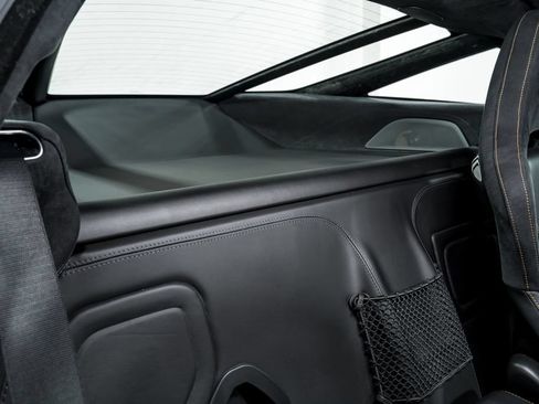 Used 2020 McLaren 720S Performance RWD image 27