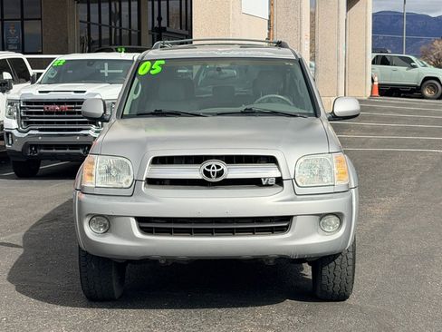 Used 2005 Toyota Sequoia Limited image 24