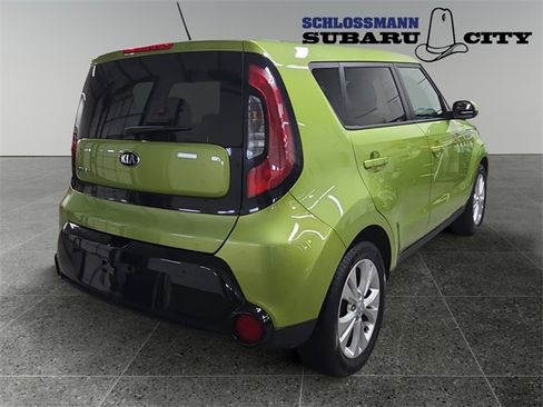 Used 2016 Kia Soul + image 9