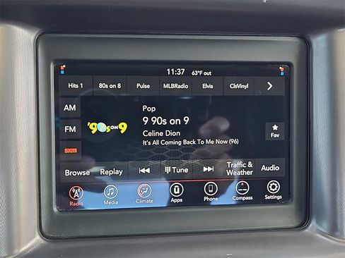 Used 2021 Dodge Charger SXT w/ Blacktop Package image 27