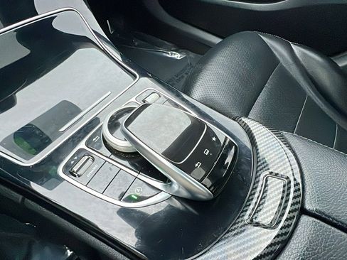 Used 2016 Mercedes-Benz C 300 4MATIC Sedan image 31