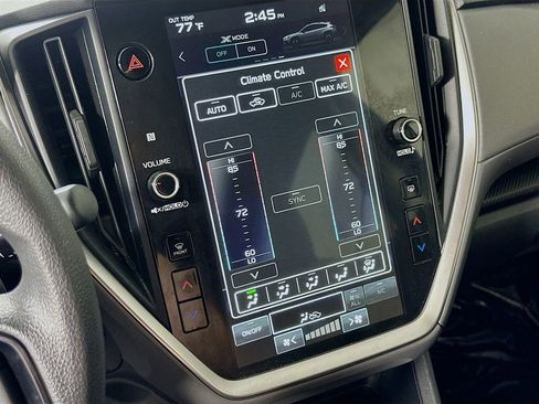 Used 2024 Subaru Crosstrek 2.0i Premium image 25