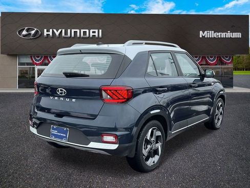 Certified 2023 Hyundai Venue Limited image 6
