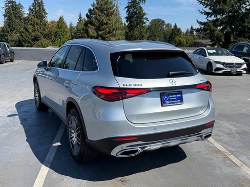 Used 2026 Mercedes-Benz GLC 300 4MATIC image 6