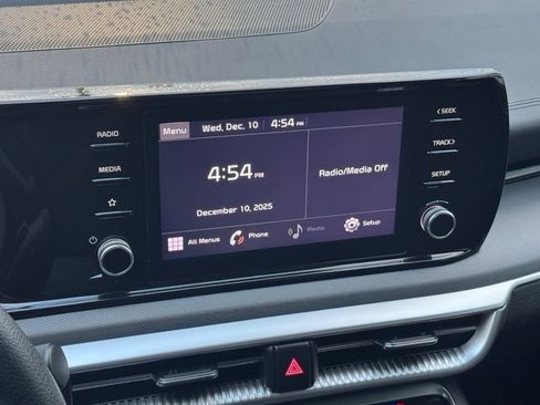 Used 2023 Kia K5 LXS image 20