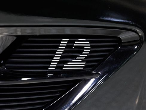 Used 2023 Bentley Continental GT Speed image 30