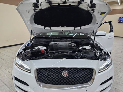 Used 2018 Jaguar F-PACE Prestige AWD/4WD image 44